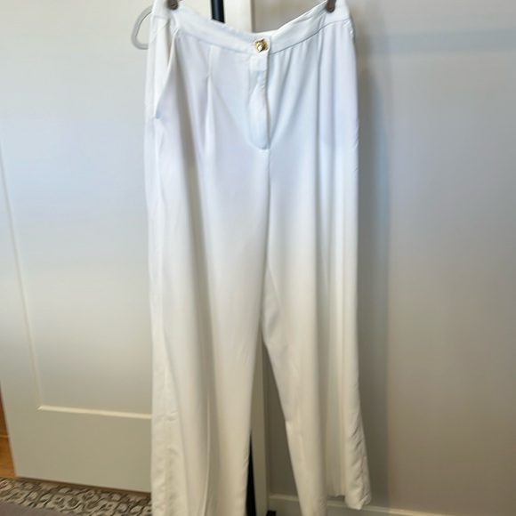 Zara Pants - ZARA WOMEN NEW WIDE LEG PANTS WITH DARTS High-waisted in oyster white